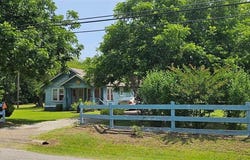 812 N Waldrip Street, Grand Saline, TX 75140