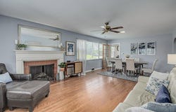 216 Bonnie Leslie Avenue, Bellevue, KY 41073