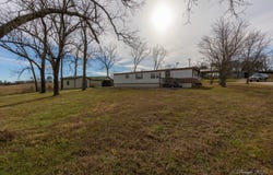 7102 State Route Mm, Birch Tree, MO 65438