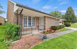 2137 Manhattan Boulevard, Springfield, OH 45504