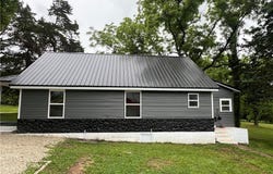 47 Hittridge Road, Eldon, MO 65026