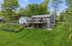 68 Ridge Road, Wallkill, NY 12589