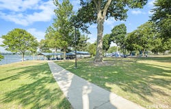 49 N Sixth Avenue, Fruitport, MI 49415