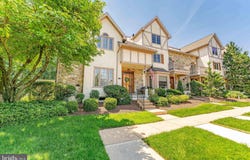 210 CAMBRIDGE CHASE, EXTON, PA 19341