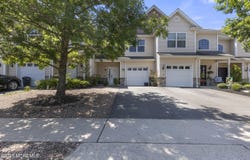 100 Pine Street, Lakehurst, NJ 08733