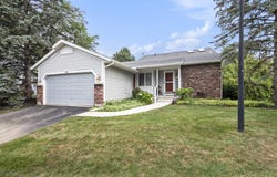 2339 Bridle Creek Street SE, Kentwood, MI 49508