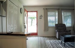 27321 Academy Street, Roseville, MI 48066