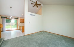 5145 Sycamore Drive, Pleasant Hill, IA 50327