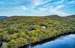 1 Springhouse Road, Sloatsburg, NY 10974