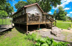 124 E Saint Paul Street, Darwin, MN 55324