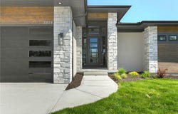 3929 SW Flintrock Drive, Lee's Summit, MO 64082