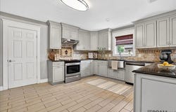 7743 Misty Oaks Ave, Baker, LA 70714