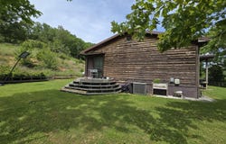 4427 Main St, Sneedville, TN 37869