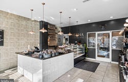 7 KINGS Highway E, HADDONFIELD, NJ 08033