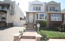 64-40 60th Avenue, Maspeth, NY 11378