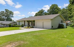 1422 NE Longbrook Drive, Cullman, AL 35055