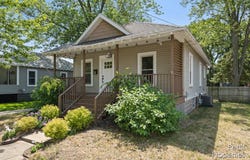 820 Waverly Avenue, Grand Haven, MI 49417