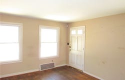 25250 Treadwell Avenue, Euclid, OH 44117