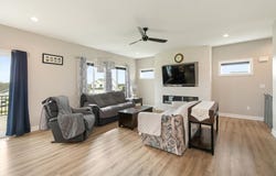 995 8th Street, Waukee, IA 50263
