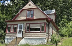 140 Elm, SAVANNA, IL 61074
