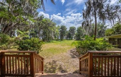 7305 NE 222ND Street, MELROSE, FL 32666
