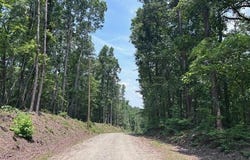 10090 Brazell, Chattahoochee Hills, GA 30213