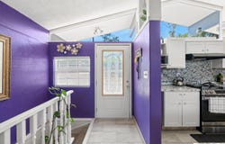 284 E Main Street, Eagle Point, OR 97524
