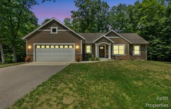 2577 Chapel Court, Dorr, MI 49323
