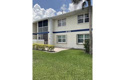 1530 SE Royal Green Circle, Port Saint Lucie, FL 34952