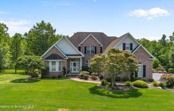 324 Glenmaura Drive, Moosic, PA 18507