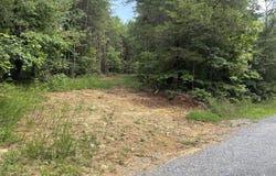 130 Tellico Camp Rd, Madisonville, TN 37354