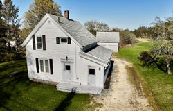 30 Mill Street, Harrington, ME 04643