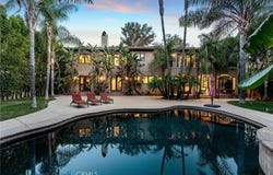 23115 Erwin Street, Woodland Hills, CA 91367