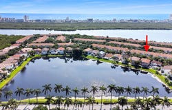 1551 Seagrape Way, Hollywood, FL 33019
