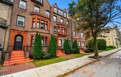 38 Elm St, Worcester, MA 01609