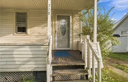 218 Jacob Street NE, Navarre, OH 44662
