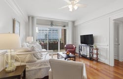 14 Lockwood Drive, Charleston, SC 29401