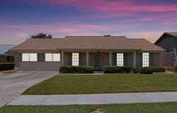 2103 Bordeaux Drive, Carrollton, TX 75007