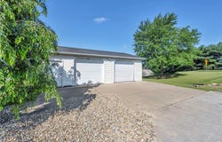 9827 Akron Road, Rittman, OH 44270