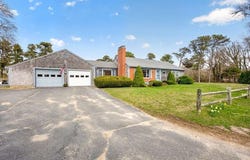 48 Glover Square, Chatham, MA 02633