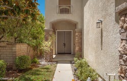 921 Ellesmere Way, Oak Park, CA 91377