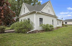 210 Eagle St, Little River, KS 67457