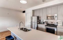 310 W Broughton Street, Savannah, GA 31401