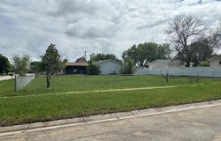 133 N. Harrington St., Ainsworth, NE 69210