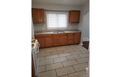 2099 Cleveland Avenue, Lincoln Park, MI 48146
