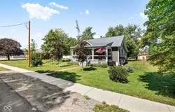 106 E Cherry Street, Advance, IN 46102