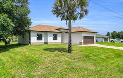 814 McKinley Avenue, Lehigh Acres, FL 33972