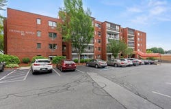 180 Green St, Melrose, MA 02176