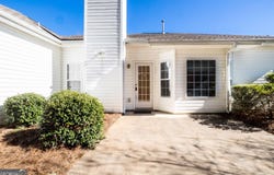 175 Robin, Fayetteville, GA 30215