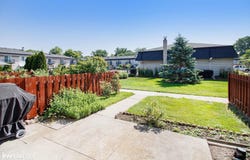 28306 Universal Drive, Warren, MI 48092